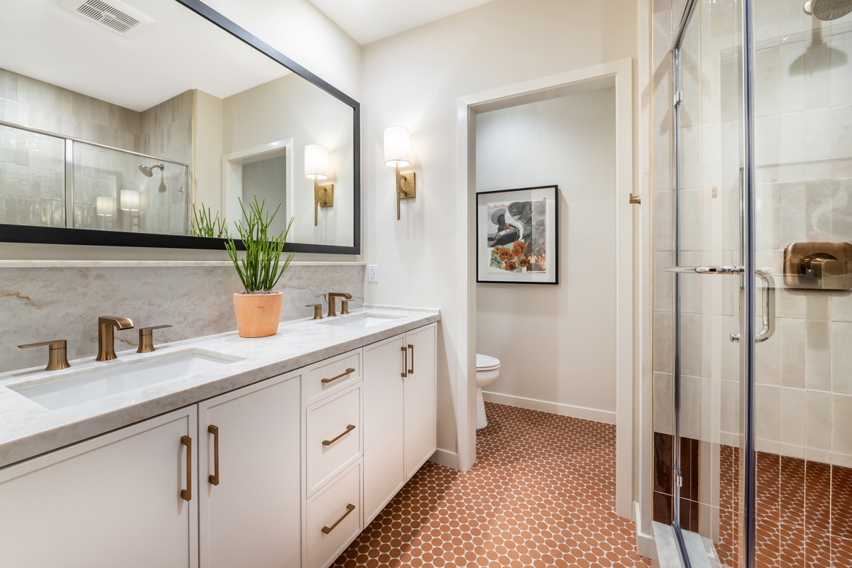 Plan 5 Primary Bath